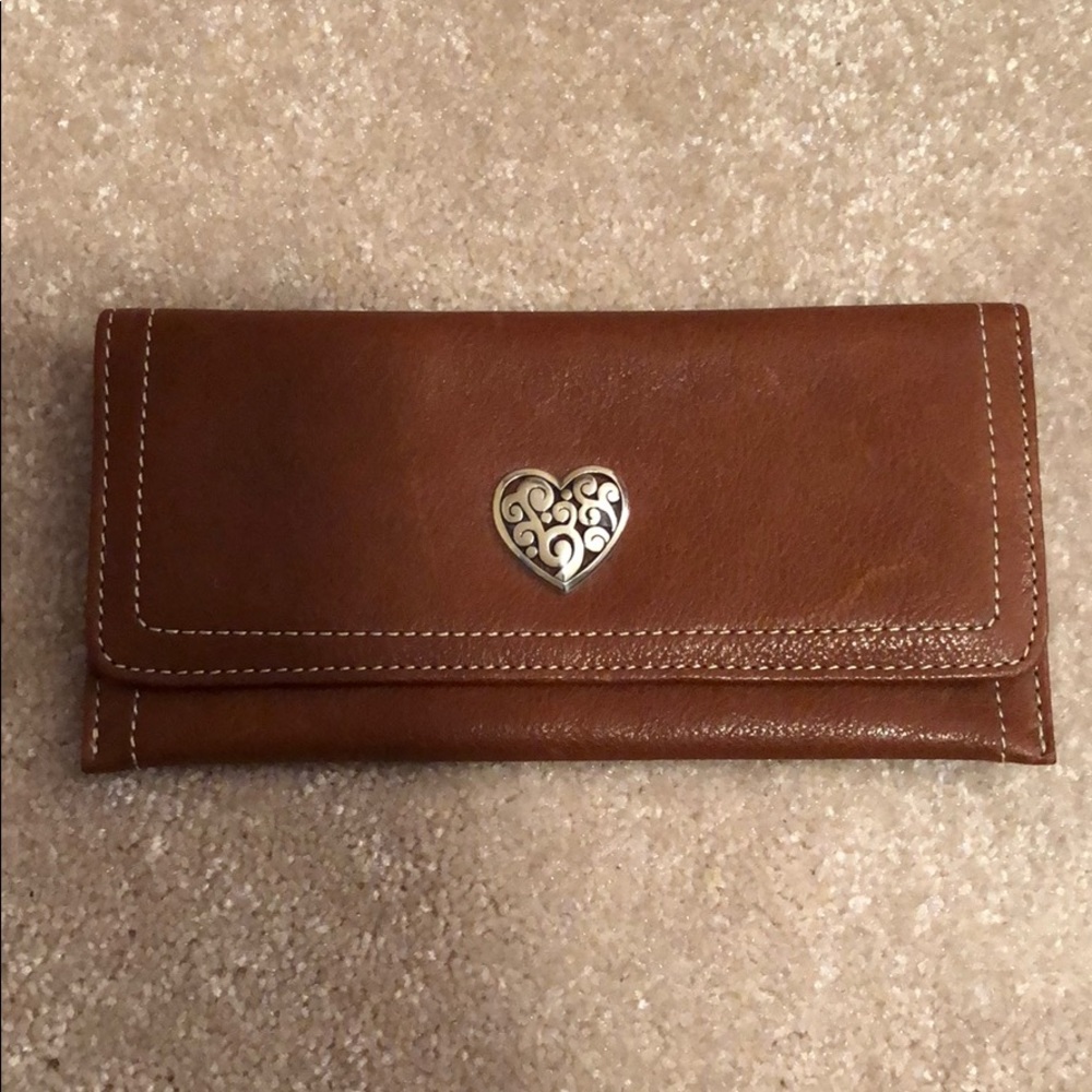 Brighton wallet